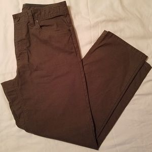 The North Face 5 pocket dark olive pant 32x30